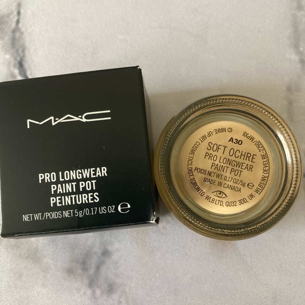 MAC PAINT POT SOFT OCHRE - used